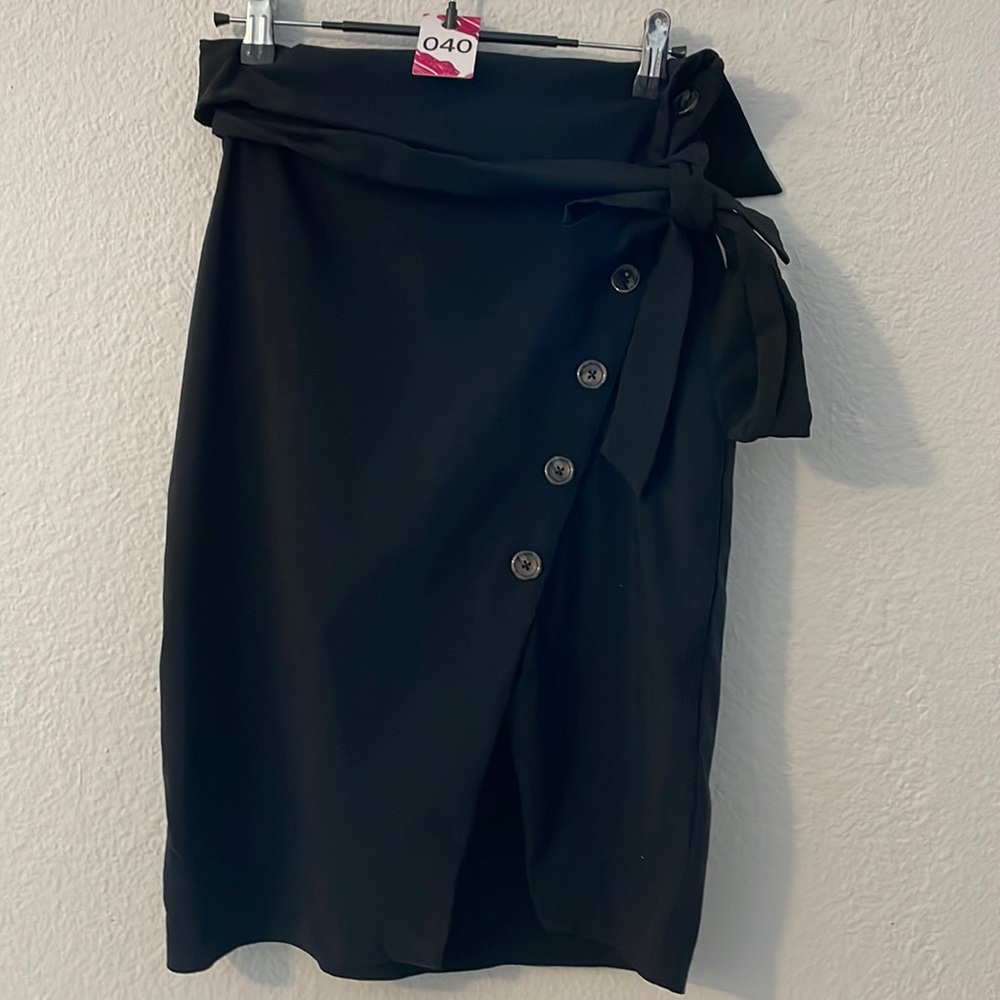 #40 Black Button Up Wrap Skirt